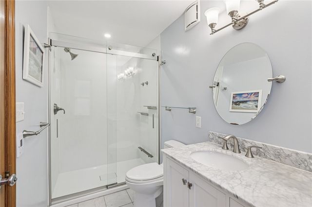 12 Holland Road, Churchill Boro, PA 15235