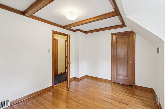 12 Holland Road, Churchill Boro, PA 15235