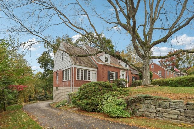 12 Holland Road, Churchill Boro, PA 15235