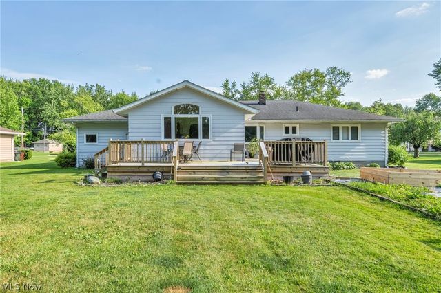 39550 Calann Drive, Elyria, OH 44035