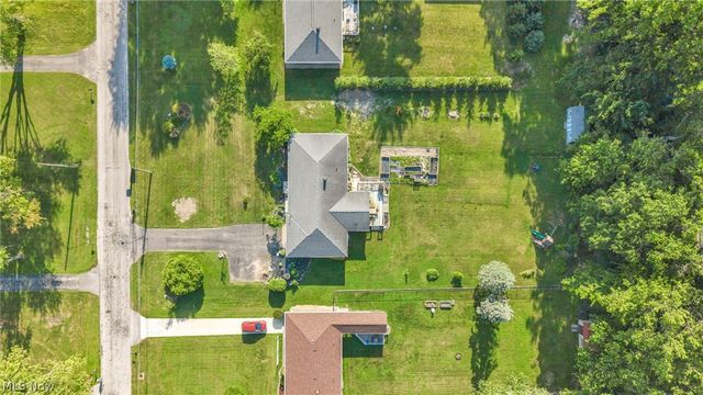 39550 Calann Drive, Elyria, OH 44035