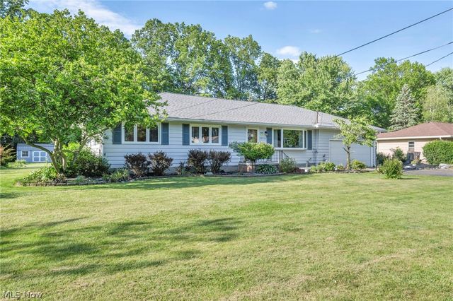 39550 Calann Drive, Elyria, OH 44035