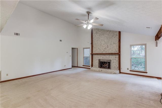 498 Candlewick Lane, Lilburn, GA 30047