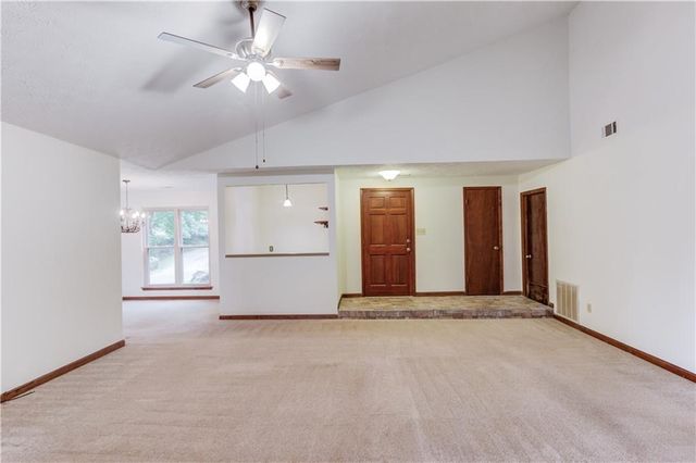 498 Candlewick Lane, Lilburn, GA 30047