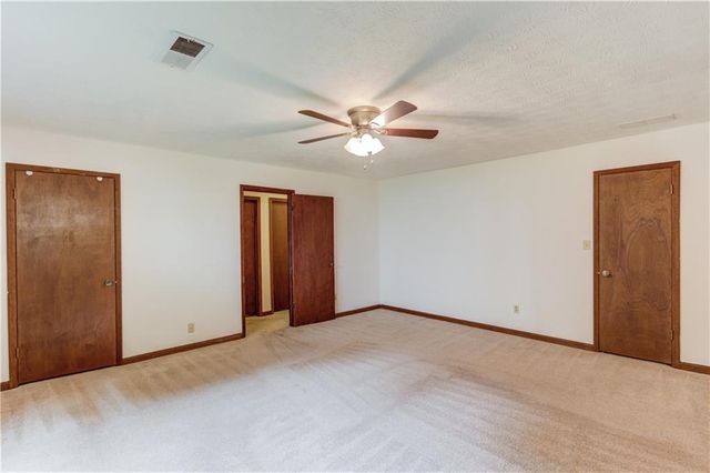 498 Candlewick Lane, Lilburn, GA 30047