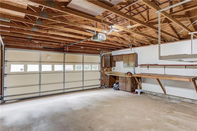 498 Candlewick Lane, Lilburn, GA 30047