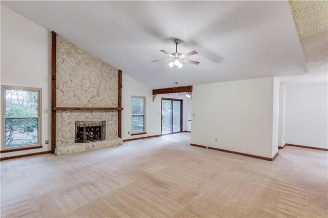498 Candlewick Lane, Lilburn, GA 30047