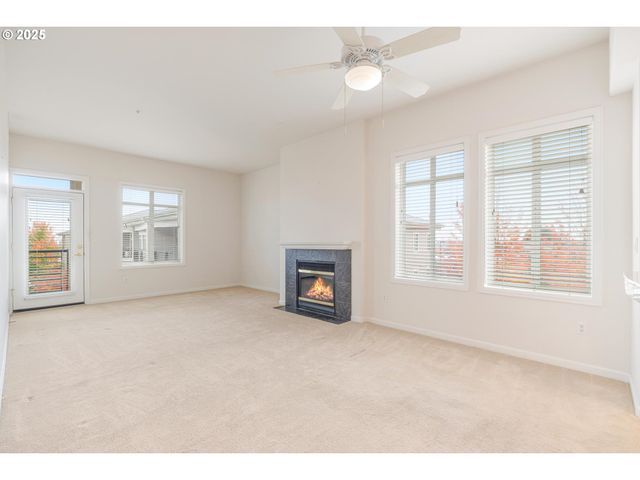 4884 Nw PROMENADE Ter 312 A, Portland, OR 97229
