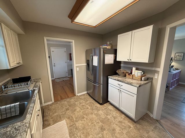 315 LOCH LN, Columbia, MO 65203