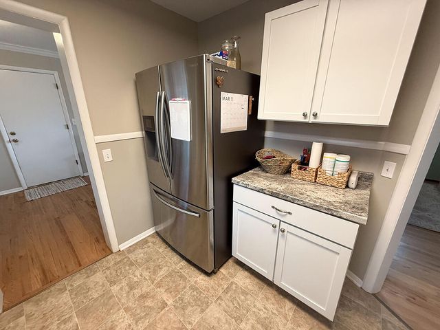 315 LOCH LN, Columbia, MO 65203