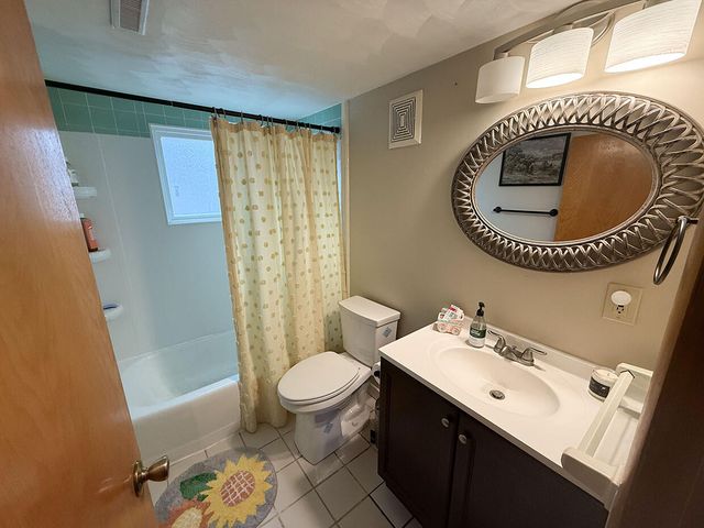 315 LOCH LN, Columbia, MO 65203