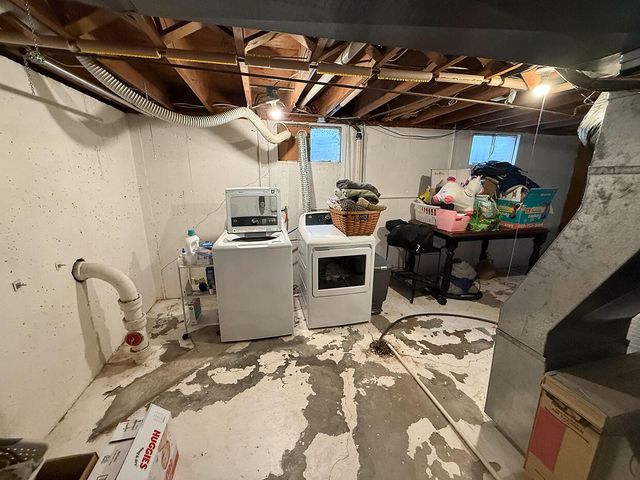 315 LOCH LN, Columbia, MO 65203