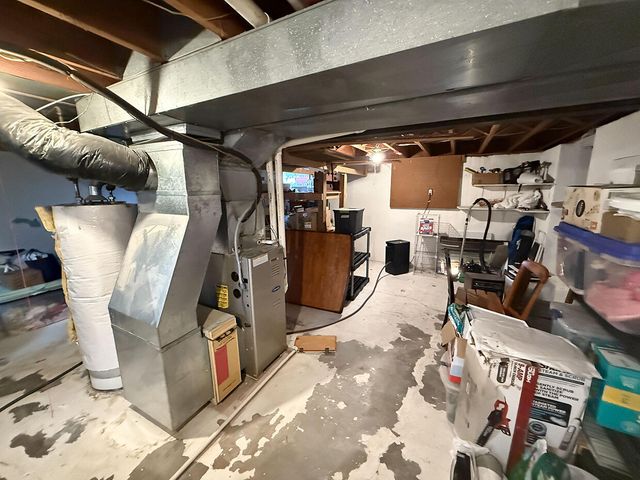 315 LOCH LN, Columbia, MO 65203