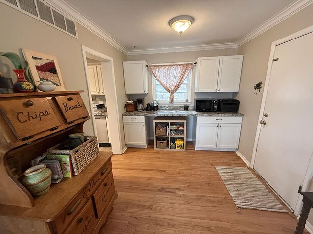 315 LOCH LN, Columbia, MO 65203