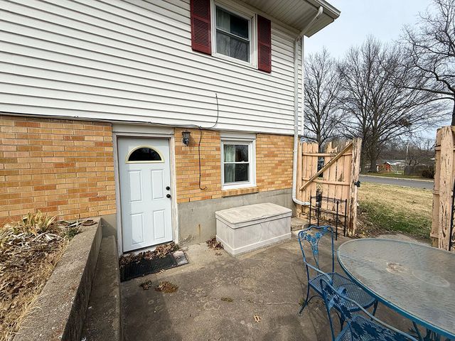 315 LOCH LN, Columbia, MO 65203