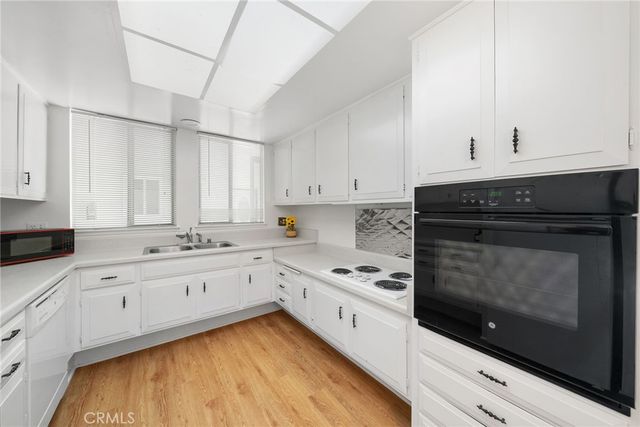 225 Avenida Majorca N, Laguna Woods, CA 92637