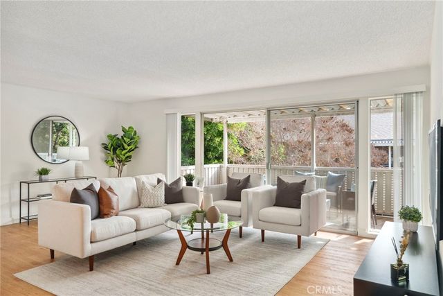 225 Avenida Majorca N, Laguna Woods, CA 92637