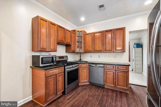 101 NYACK AVE, Lansdowne, PA 19050