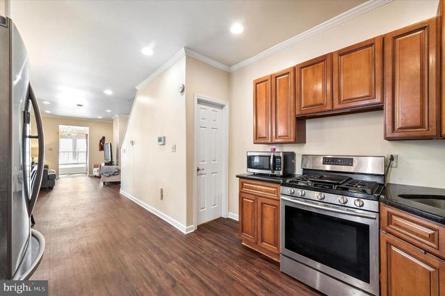 101 NYACK AVE, Lansdowne, PA 19050