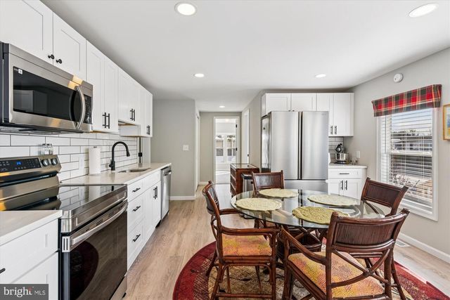 10 CARRIAGE LN, Rehoboth Beach, DE 19971