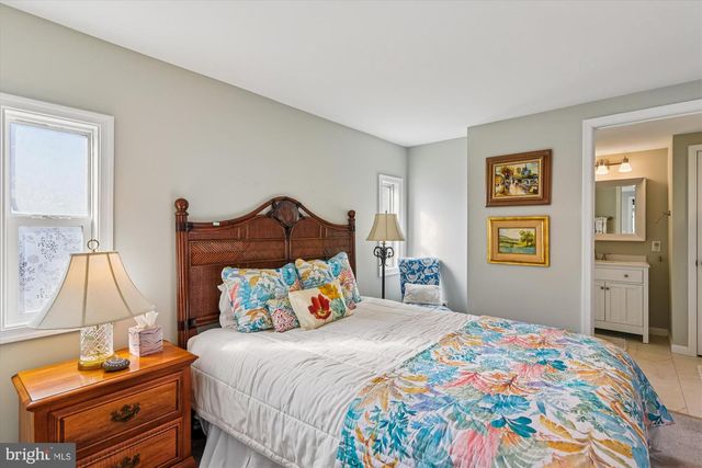 10 CARRIAGE LN, Rehoboth Beach, DE 19971