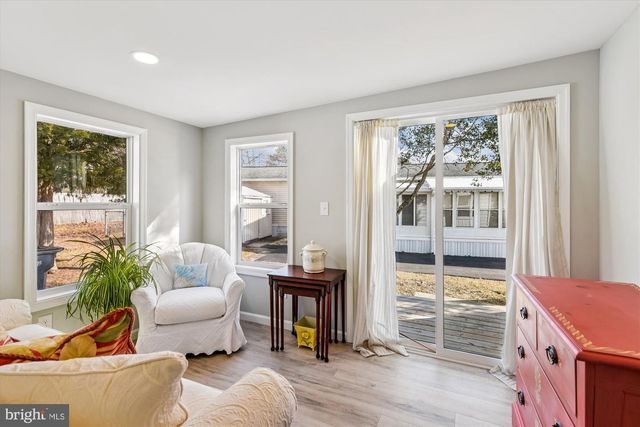 10 CARRIAGE LN, Rehoboth Beach, DE 19971