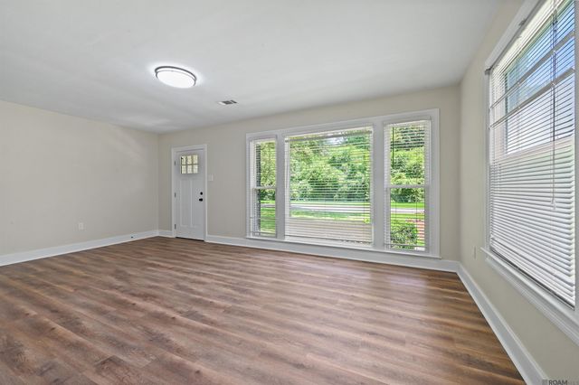 5525 N Afton Pkwy, Baton Rouge, LA 70806