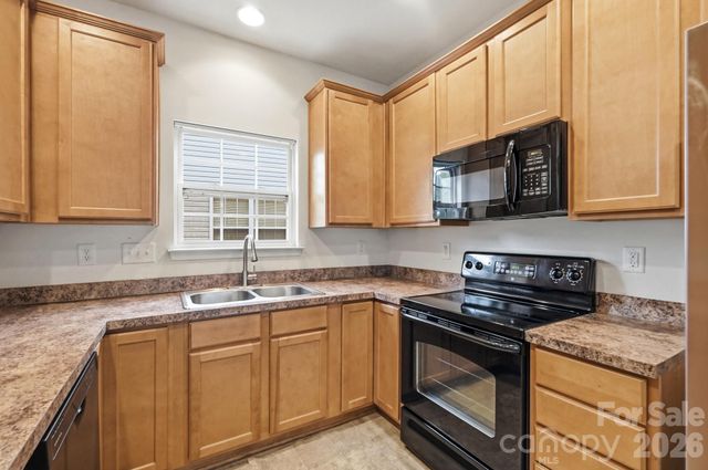 1220 Afternoon Sun Road, Matthews, NC 28104