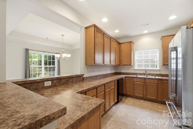1220 Afternoon Sun Road, Matthews, NC 28104