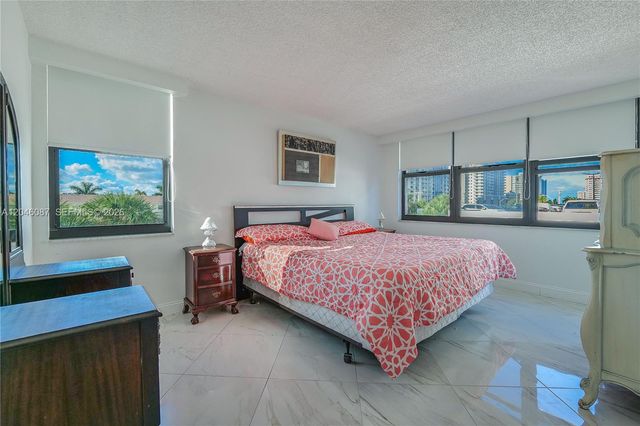2401 S Ocean Drive 305, Hollywood, FL 33019