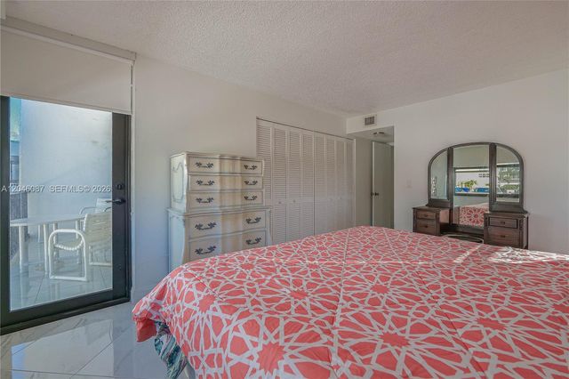 2401 S Ocean Drive 305, Hollywood, FL 33019