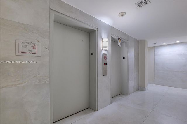 2401 S Ocean Drive 305, Hollywood, FL 33019