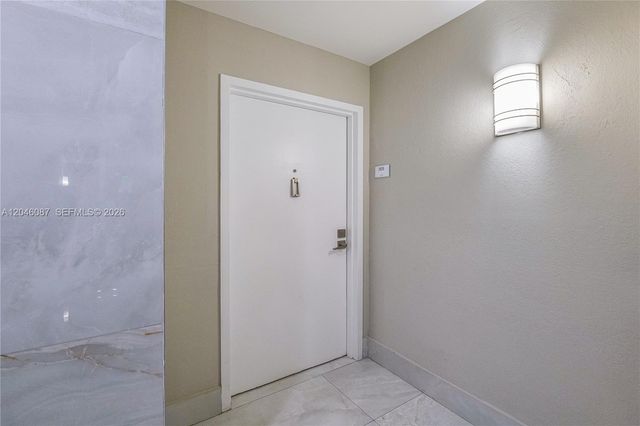 2401 S Ocean Drive 305, Hollywood, FL 33019