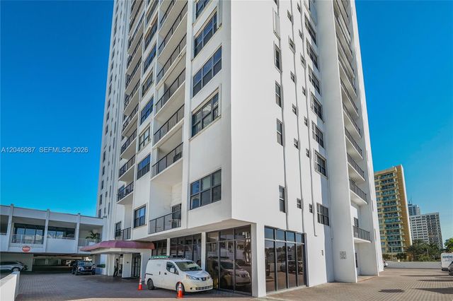 2401 S Ocean Drive 305, Hollywood, FL 33019