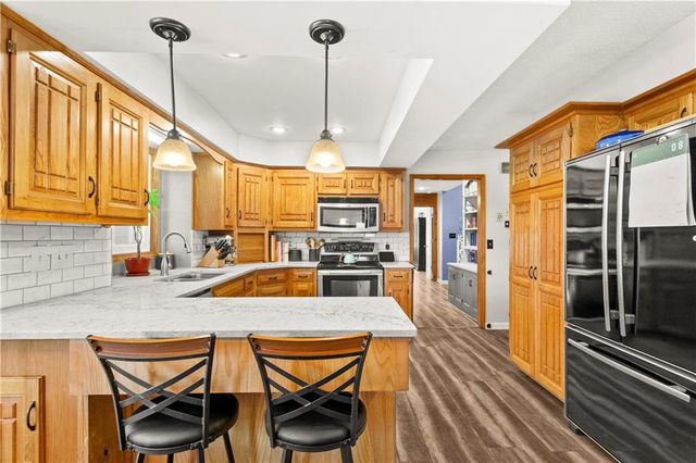 4401 NE Hoit Drive, Lee's Summit, MO 64064