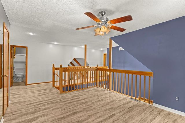 4401 NE Hoit Drive, Lee's Summit, MO 64064