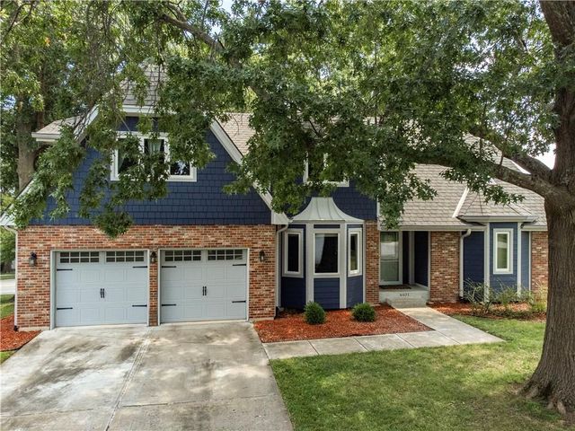 4401 NE Hoit Drive, Lee's Summit, MO 64064