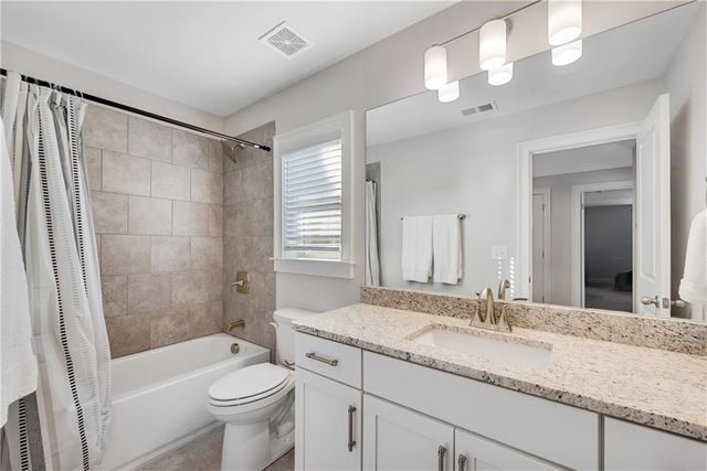 1927 Streamlet Crossing, Kennesaw, GA 30152