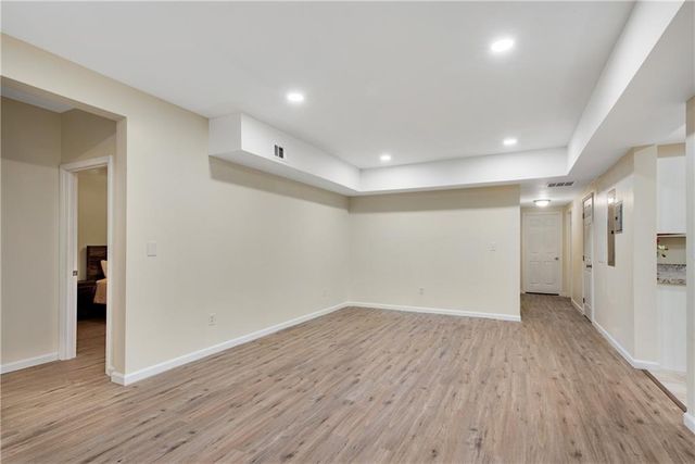 1927 Streamlet Crossing, Kennesaw, GA 30152