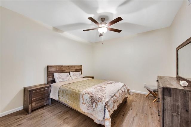 1927 Streamlet Crossing, Kennesaw, GA 30152