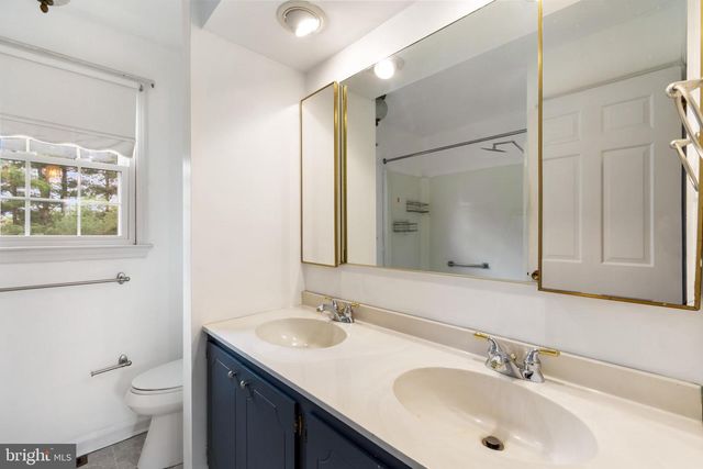 1525 BACHMANS VALLEY RD, Westminster, MD 21158