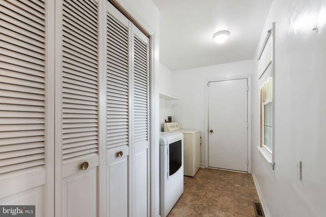 1525 BACHMANS VALLEY RD, Westminster, MD 21158