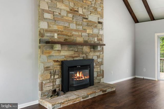 1525 BACHMANS VALLEY RD, Westminster, MD 21158