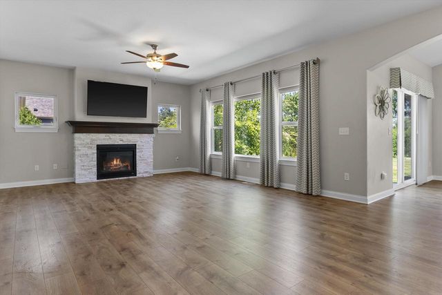 4725 Copper Leaf BOULEVARD, Mount Pleasant, WI 53403
