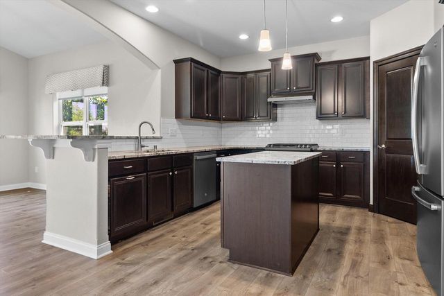 4725 Copper Leaf BOULEVARD, Mount Pleasant, WI 53403