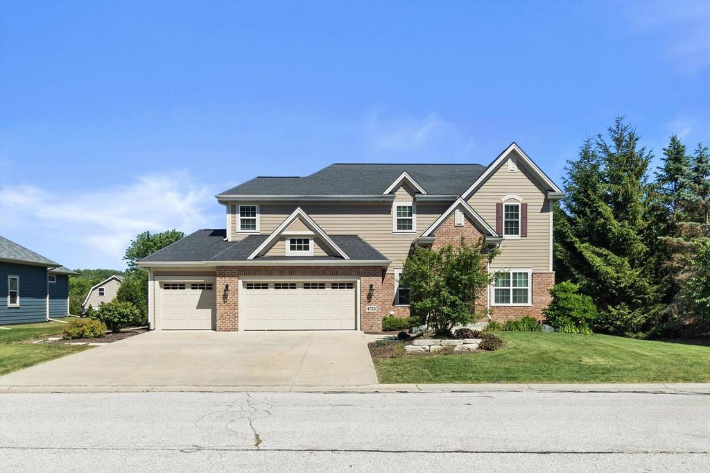 4725 Copper Leaf BOULEVARD, Mount Pleasant, WI 53403