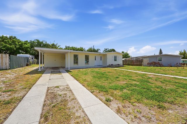 215 SE Airoso Boulevard, Port St. Lucie, Port St Lucie, FL 34983