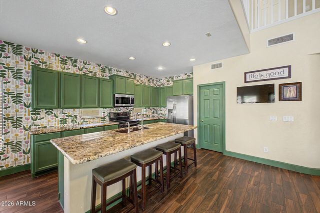 10334 E JUANITA Avenue, Mesa, AZ 85209