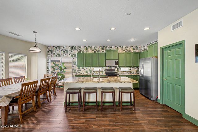 10334 E JUANITA Avenue, Mesa, AZ 85209