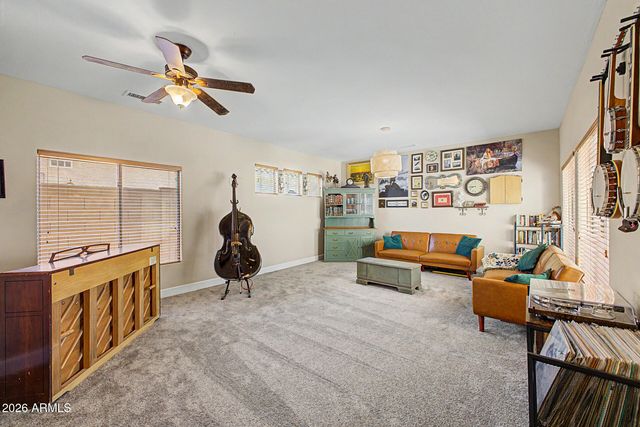 10334 E JUANITA Avenue, Mesa, AZ 85209